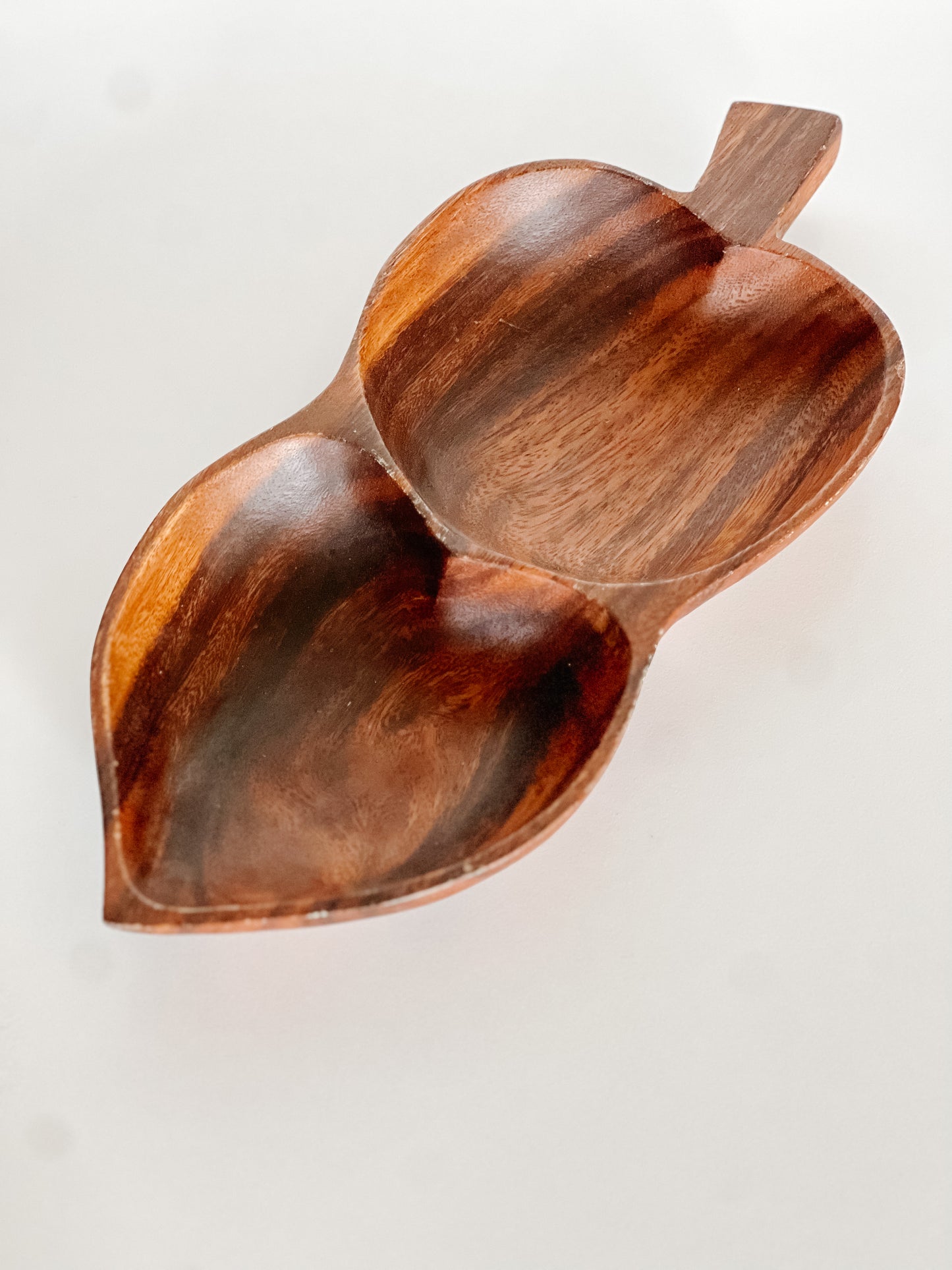 Wooden Leaf Plate (B)