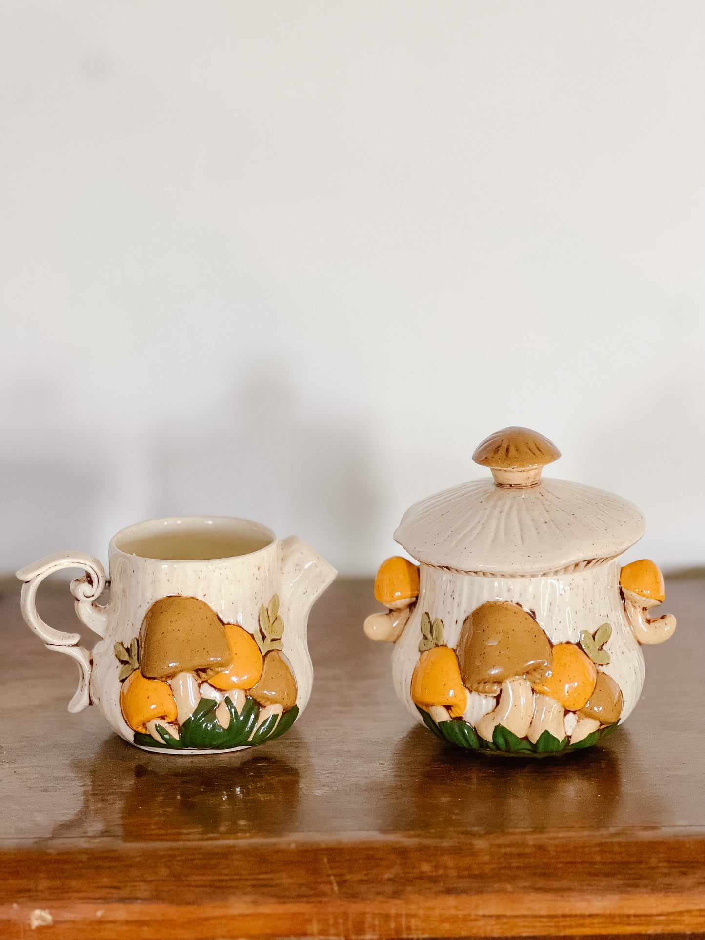 Mushroom Cream & Sugar Set