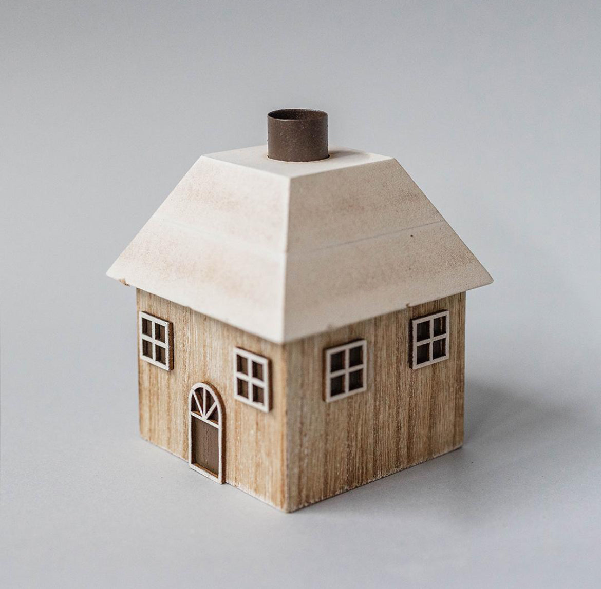 Wooden House (B)