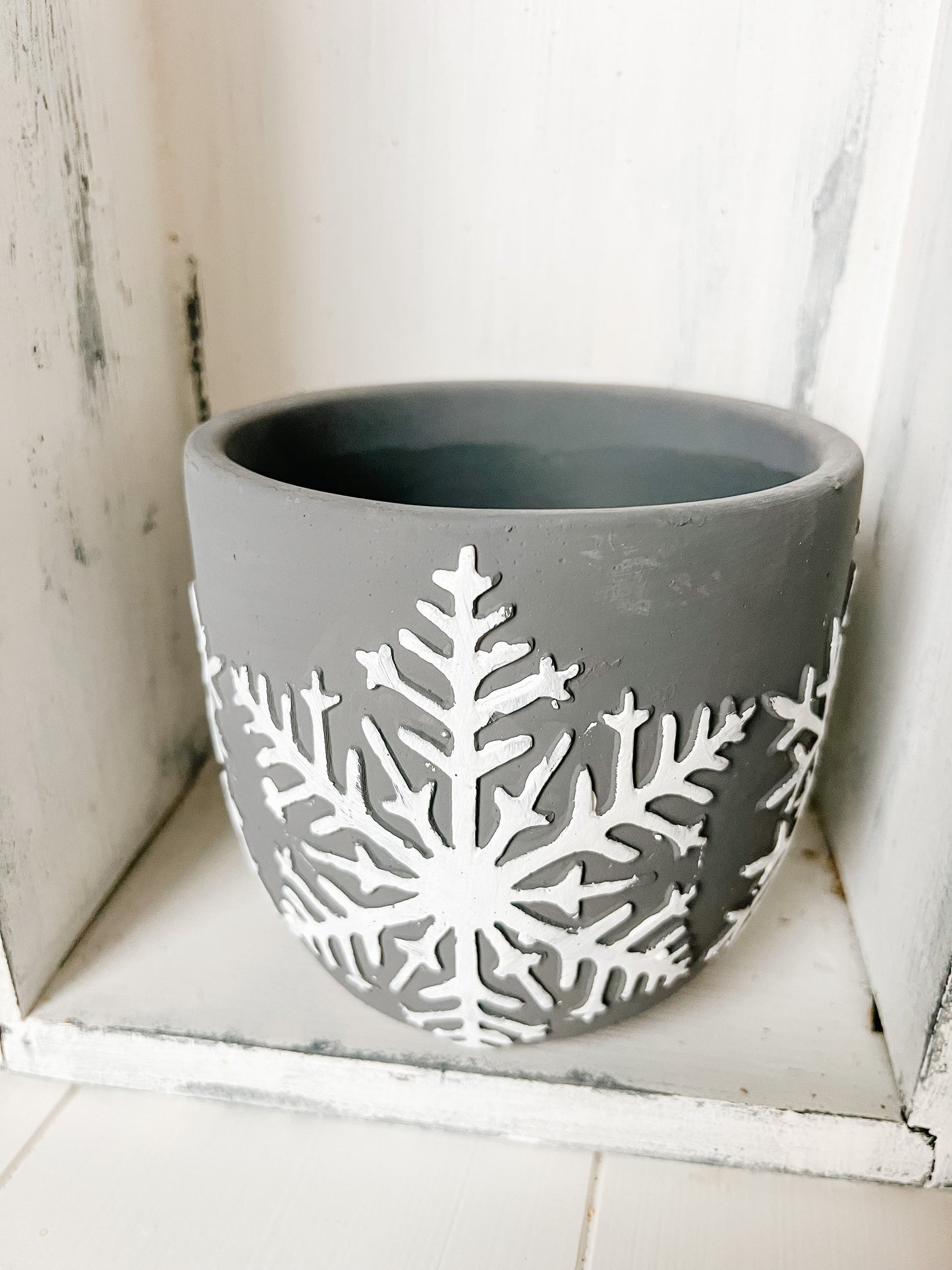 Snowflake Pot
