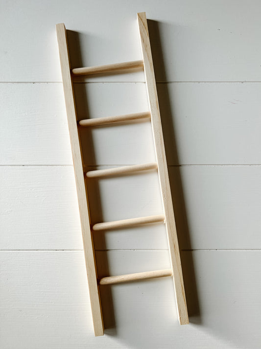Wooden Ladder - 17” (Natural)