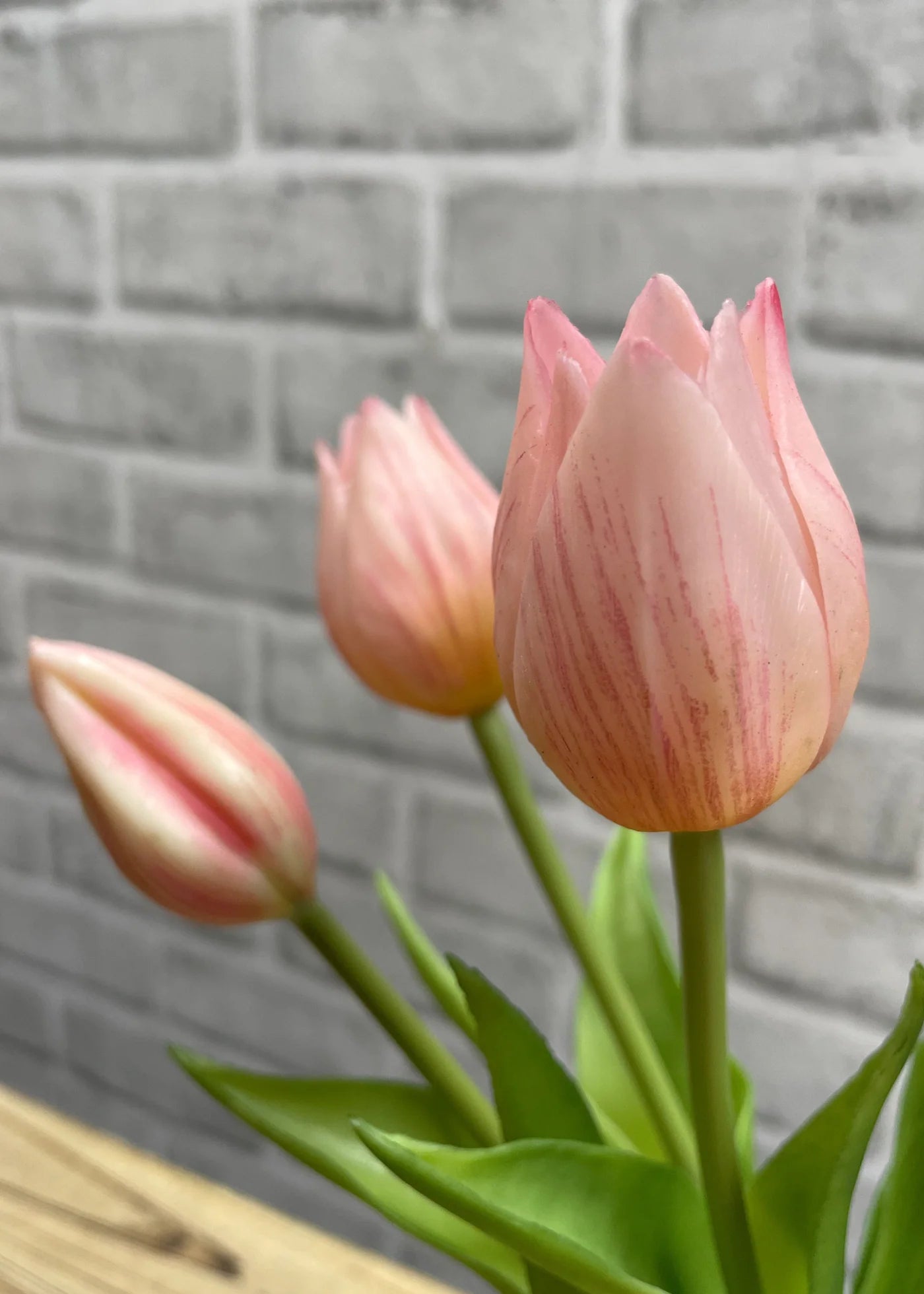 Fresh Touch Pink Tulip Bundle 10”