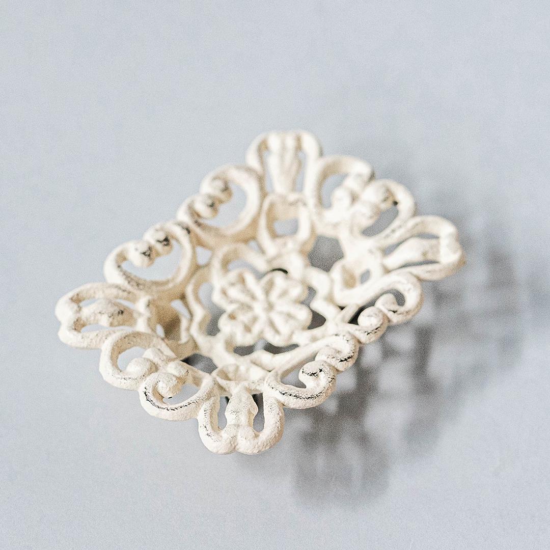 Cast Iron Soap Dish - Ivory