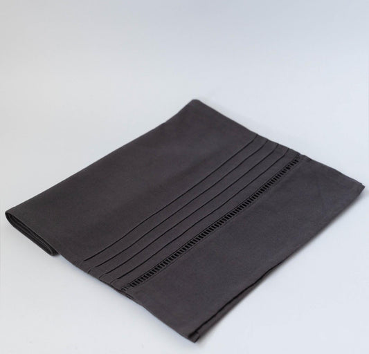 Cotton Table Runner - Blk (1’ x 6’)