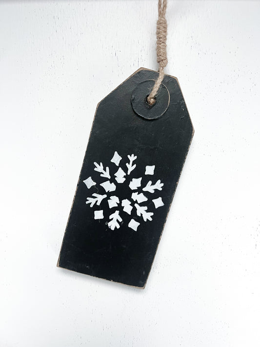 Black Snowflake Tag (C)