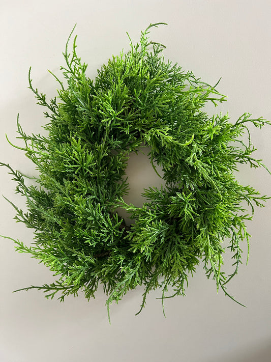 Northern White Cedar Wreath 12”
