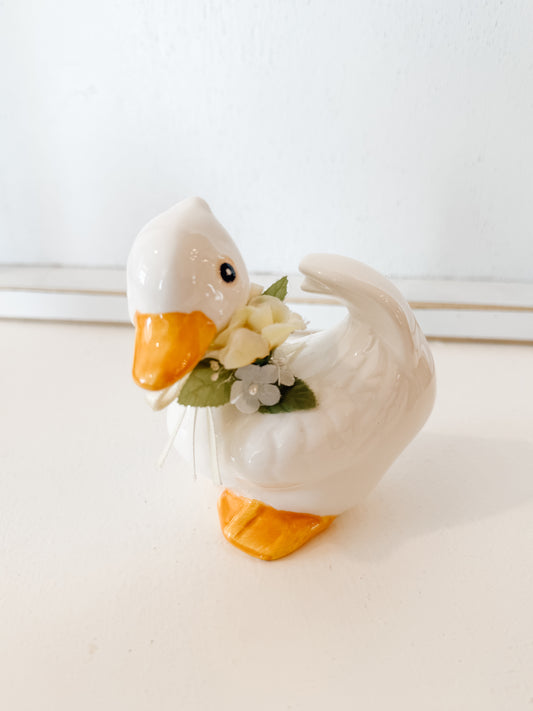 Vintage Duck - Yellow Flower Bow