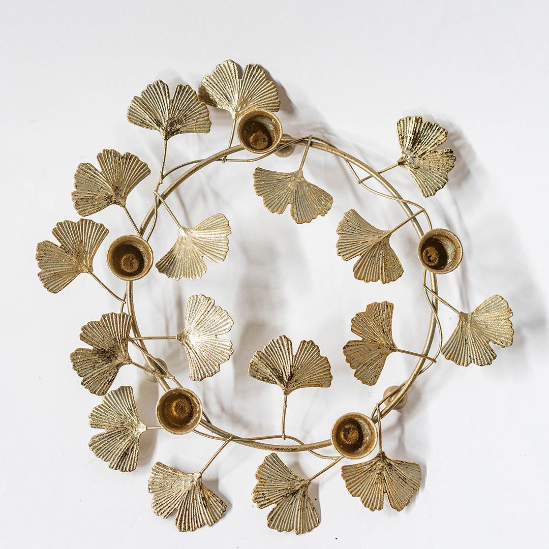 Golden Wreath Candleholder