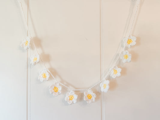 Crocheted Daisy Garland