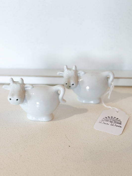 Vintage Cow Salt & Pepper Set